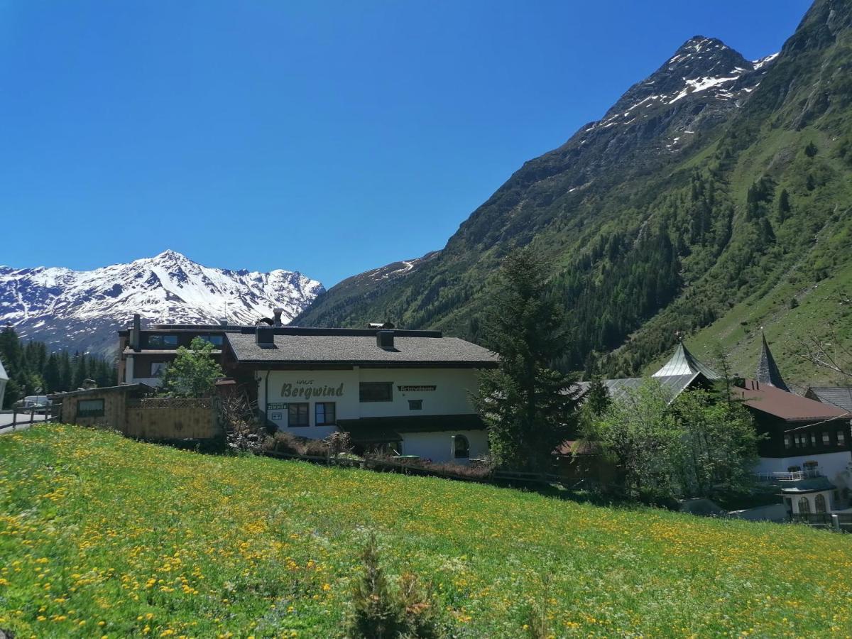 Апартаменты Haus Bergwind Санкт-Леонхард-им-Пицталь Экстерьер фото